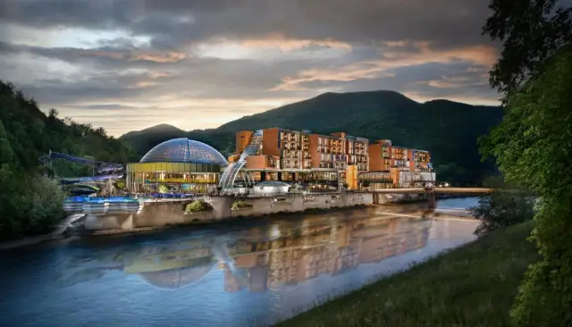 Hotel Thermana Park.Bellissima struttura , servizi top , piscine top , camere ampie e pulite , ristorante super 